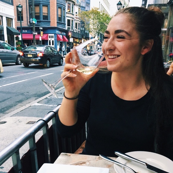 Meet your Posher, Rachel - Picture 8 of 8